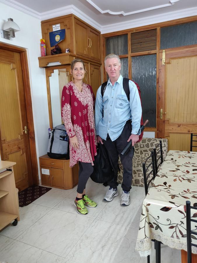 The Thistle Lodge 西姆拉 外观 照片